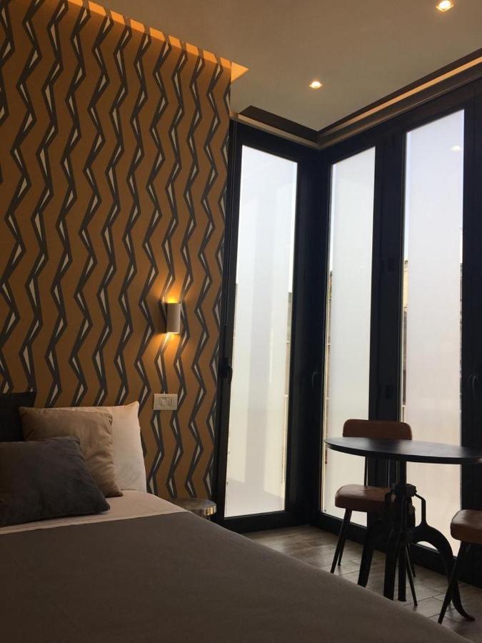 Ambra Noblesse Bed & Breakfast Napoli Bagian luar foto