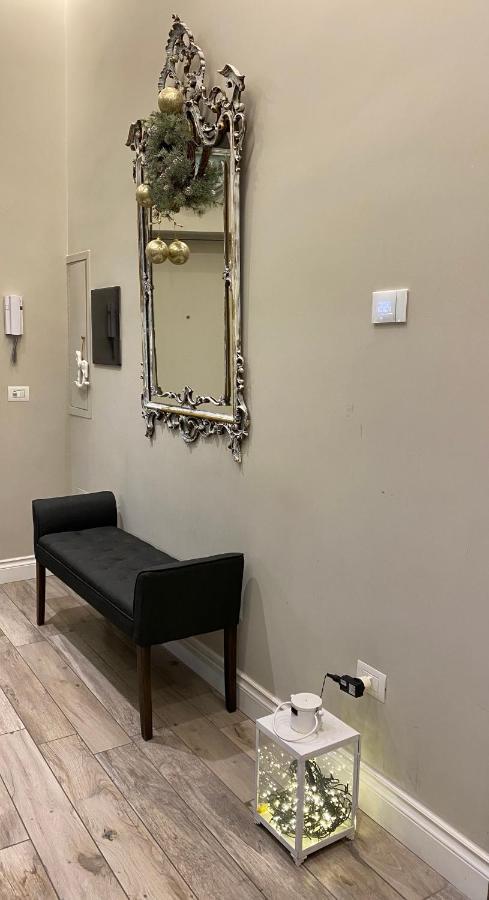 Ambra Noblesse Bed & Breakfast Napoli Bagian luar foto