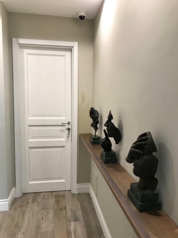 Ambra Noblesse Bed & Breakfast Napoli Bagian luar foto